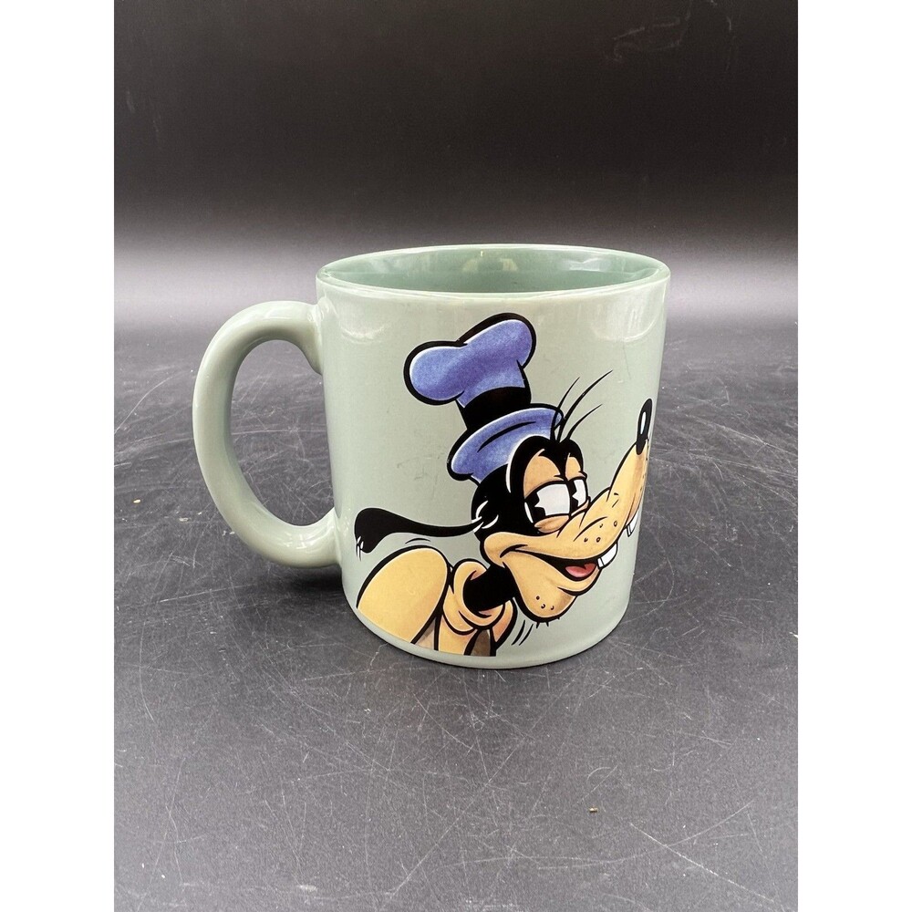 Disney Store Goofy Mug